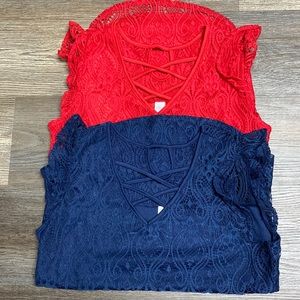 2 No Boundaries tops Red And Navy size Large ( 11-13 )